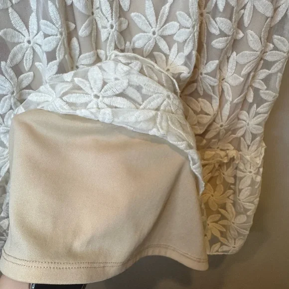 Luxology Cream Flower Embroidered Dress size 12 - Picture 5 of 6